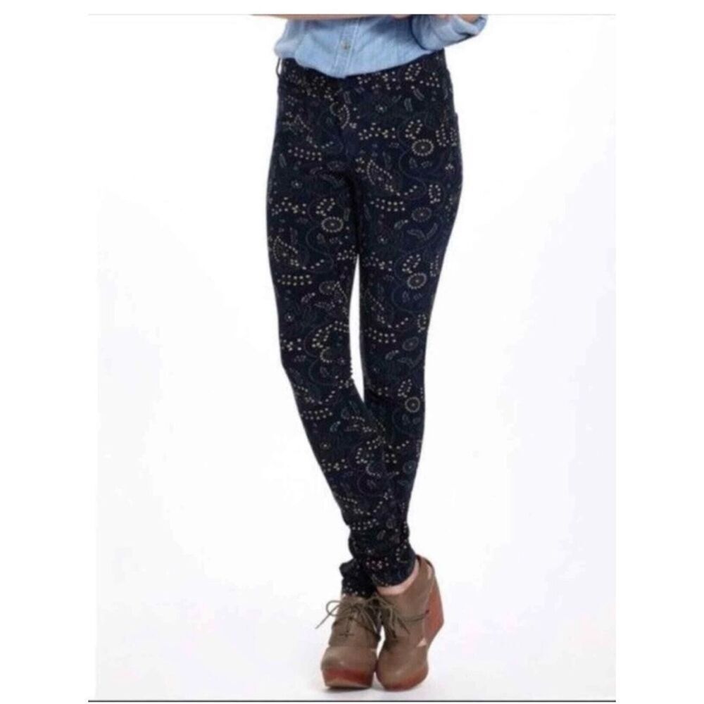 Anthropologie Pilcro and the letter press cordouroy jeans navy cream Serif 31